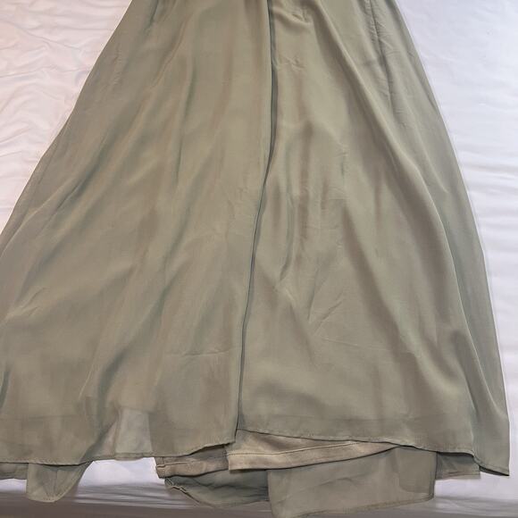 Birdy Grey Hannah Dress Size M Olive Green Chiffon Sage Empire Flutter Sleeves - Picture 14 of 15